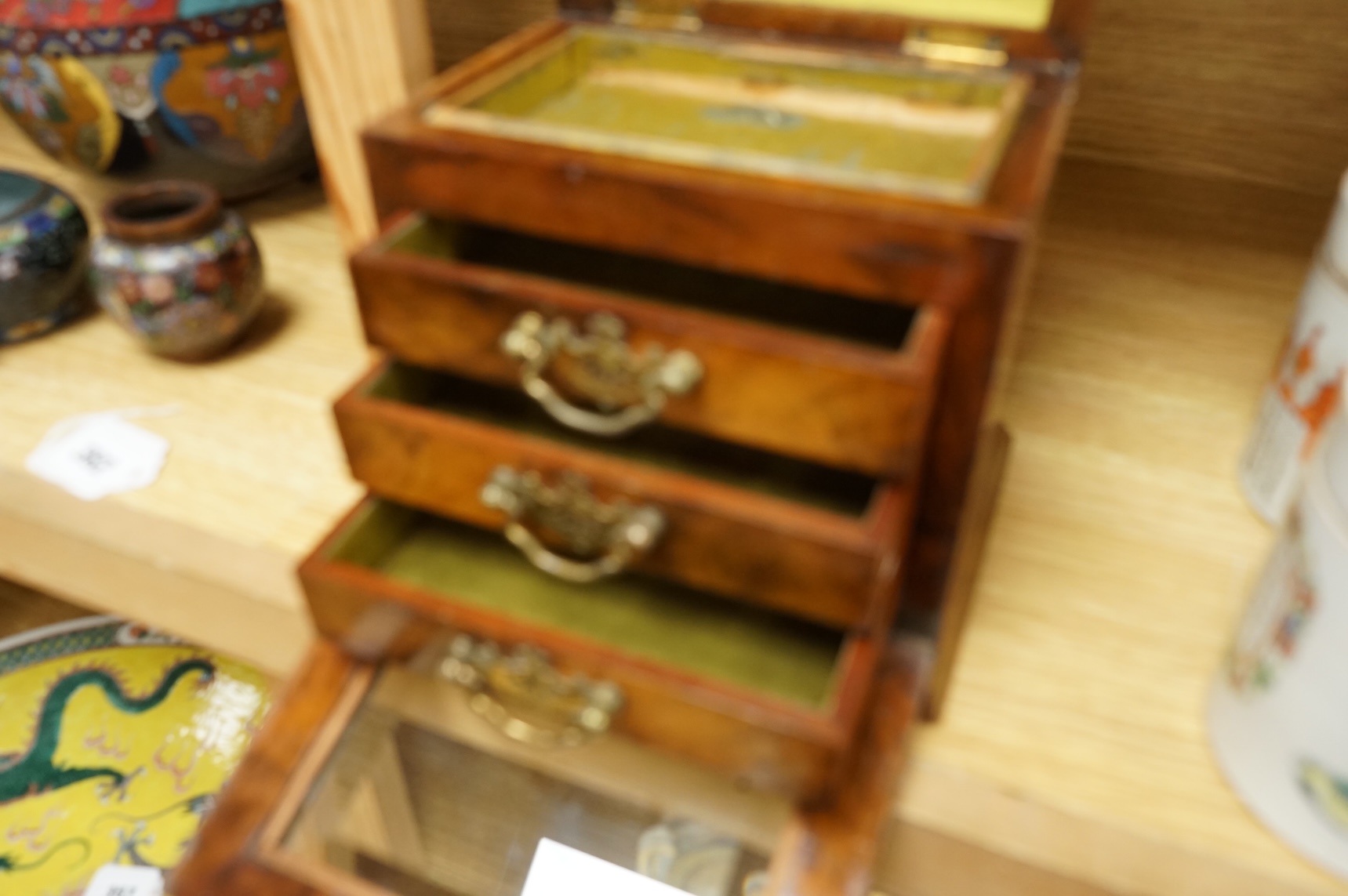 A Victorian burr walnut jewellery casket with three drawers, with key, 21cm high